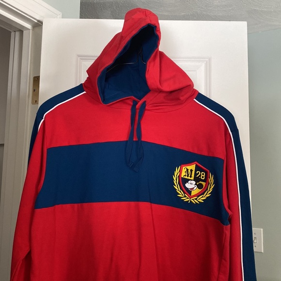 Disney sweatshirt - Picture 4 of 6